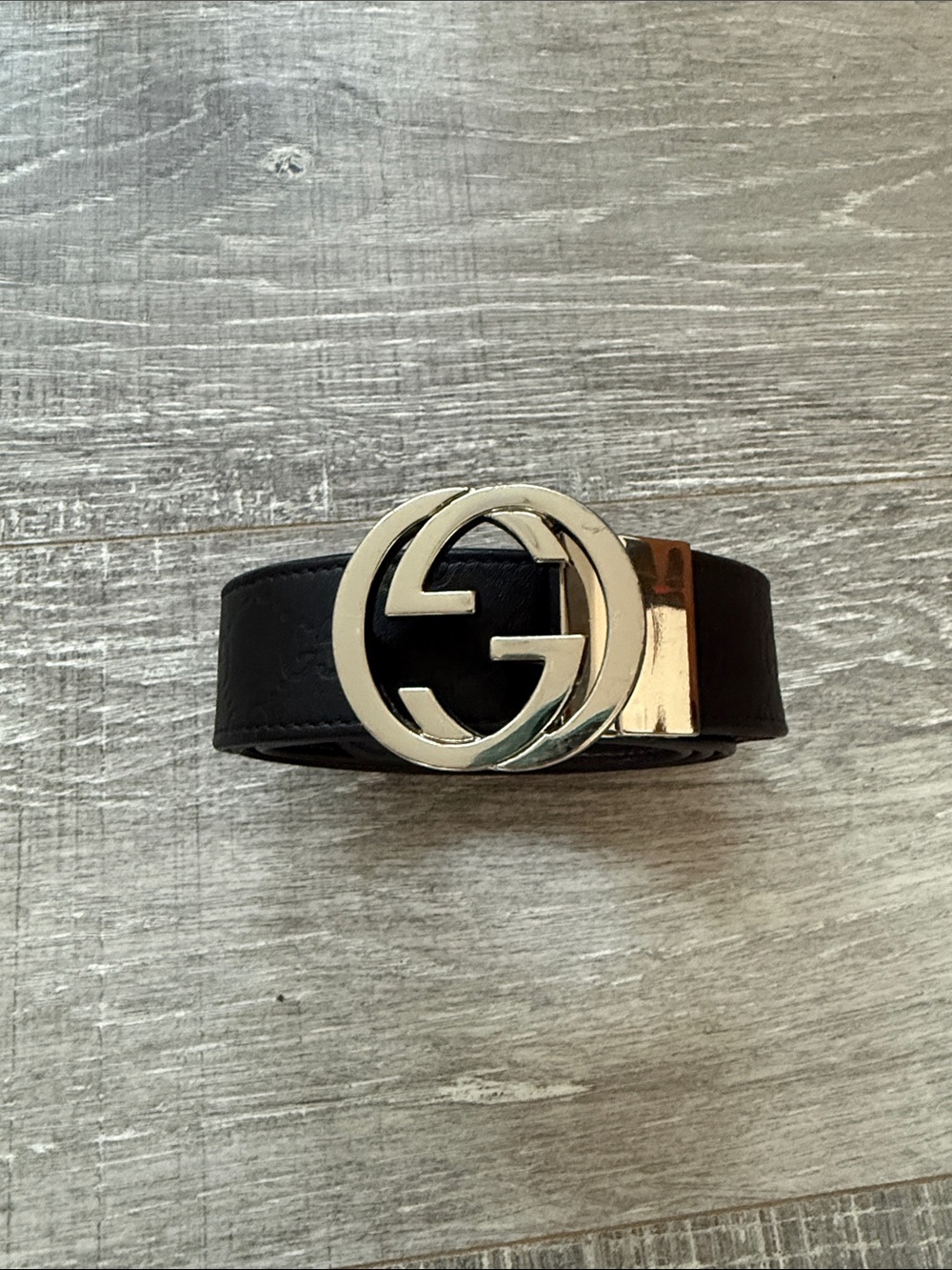 Gucci Black Leather Belt with Silver Interlocking G Buckle